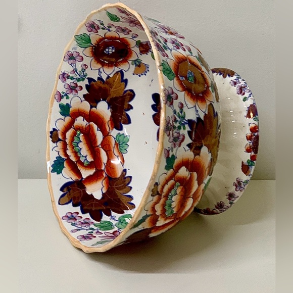 19th Century Antique Gaudy Welsh Embossed Design Scalloped Pedestal Footed Bowl - Picture 6 of 16